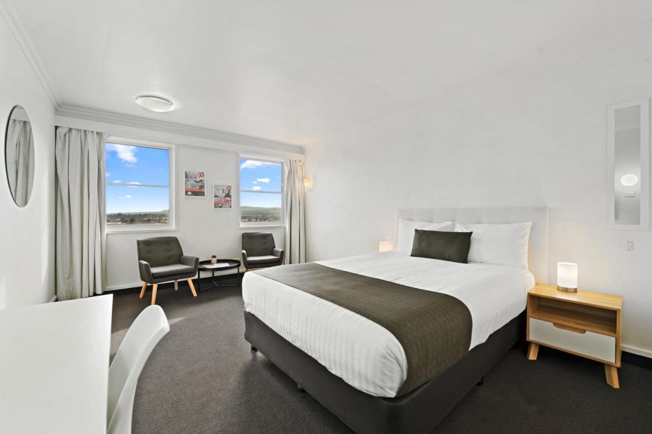 Coach House Launceston Hotel Kültér fotó