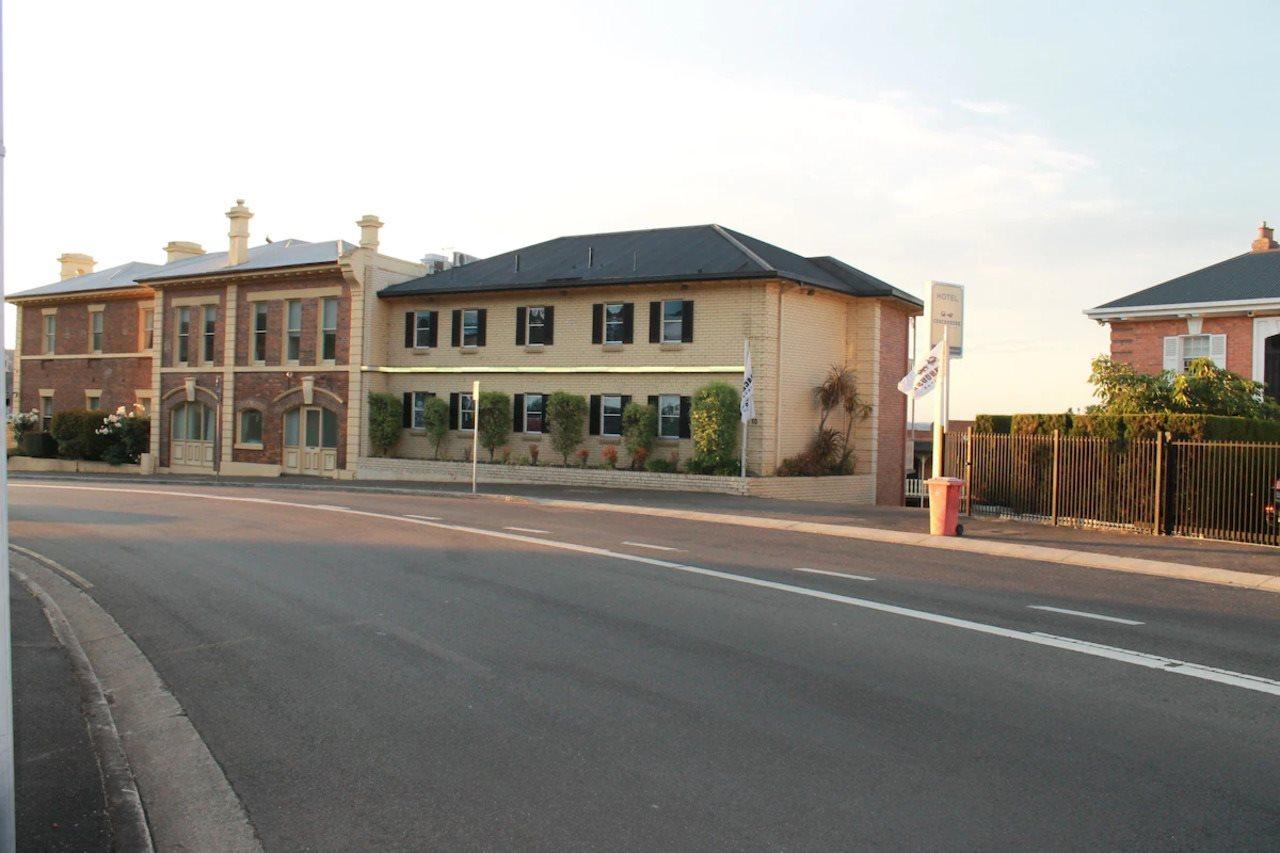 Coach House Launceston Hotel Kültér fotó