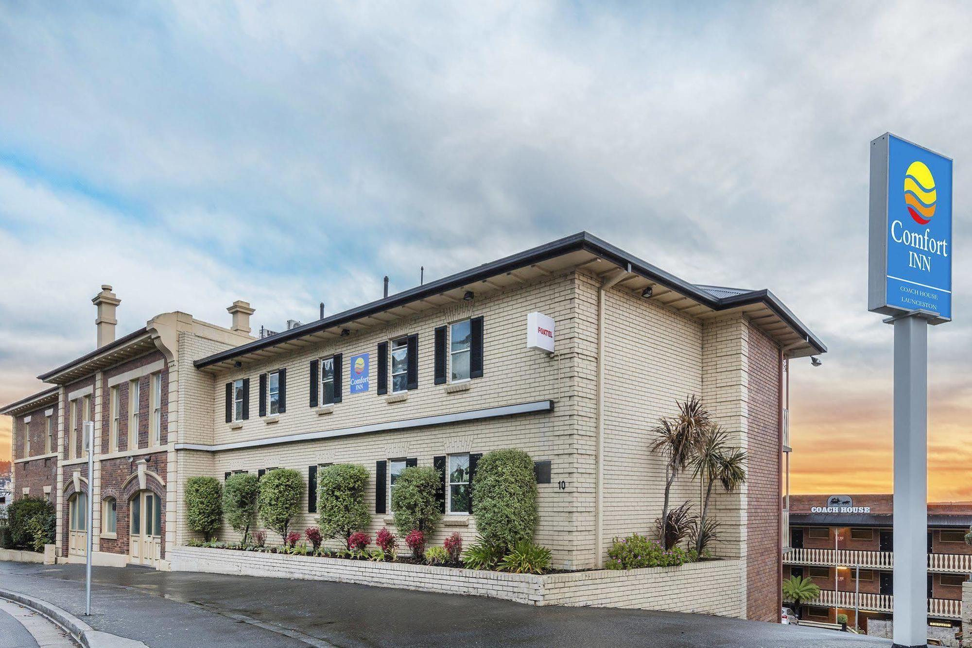 Coach House Launceston Hotel Kültér fotó