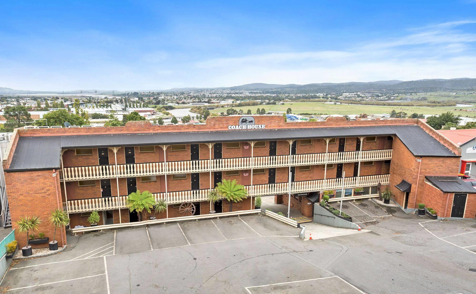 Coach House Launceston Hotel Kültér fotó